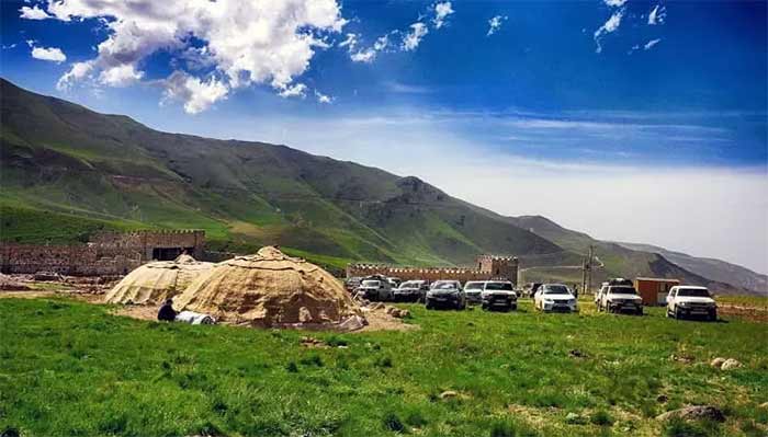 کمپ عشایری زاگرس